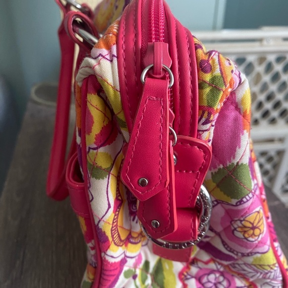 Vera Bradley Mini Loft duffel in clementine - Picture 15 of 16